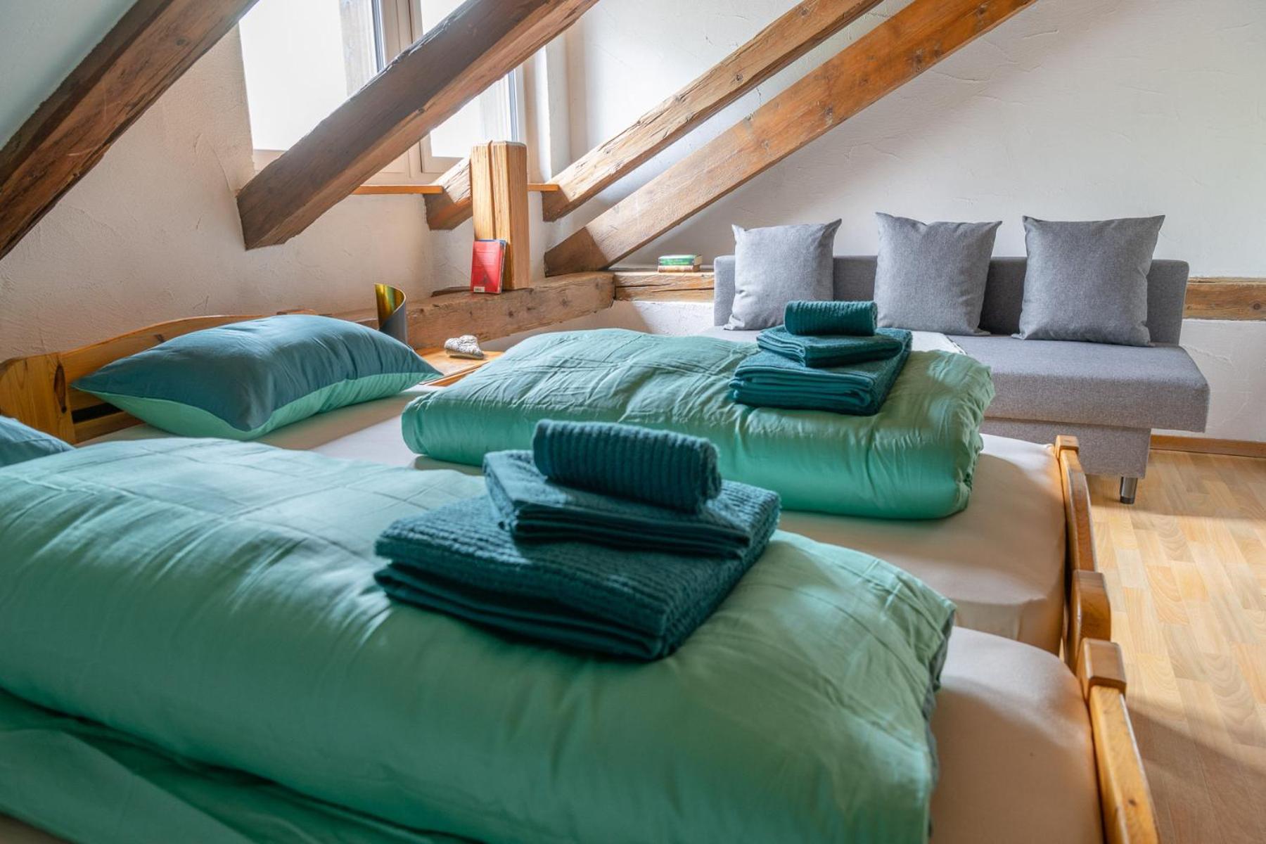 Chrona Bed & Breakfast Jenaz Room photo